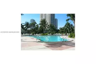19380 Collins Ave, Sunny Isles Beach, FL 33160 - Photo 15