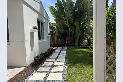 720 NE 17th Ter, Fort Lauderdale, FL 33304 - Photo 41