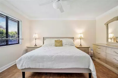 2900 NW 25th Way, Boca Raton, FL 33434 - Photo 25