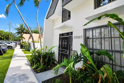 13501 NE 23rd Ct, North Miami, FL 33181 - Photo 17