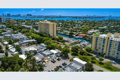 13501 NE 23rd Ct, North Miami, FL 33181 - Photo 21