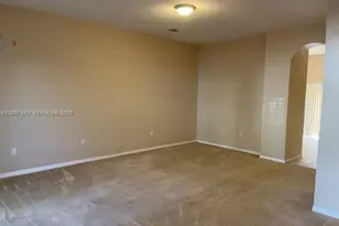 2424 SE 19th Ct, Homestead, FL 33035 - Photo 3