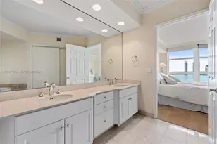 3370 Hidden Bay Dr, Aventura, FL 33180 - Photo 13