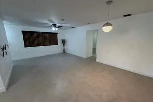 1160 NW 77th Way, Pembroke Pines, FL 33024 - Photo 5