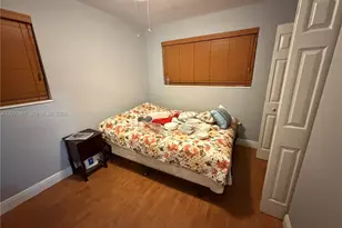 1160 NW 77th Way, Pembroke Pines, FL 33024 - Photo 9