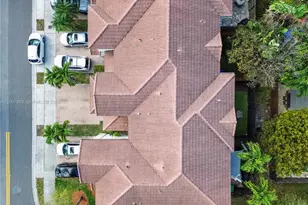 7876 NW 109th Path, Doral, FL 33178 - Photo 5