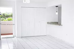 802 NW 87th Ave, Miami, FL 33172 - Photo 5
