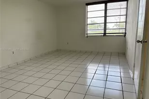 802 NW 87th Ave, Miami, FL 33172 - Photo 7