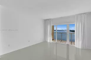 300 Bayview Dr, Sunny Isles Beach, FL 33160 - Photo 13