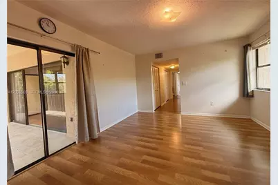 511 Ives Dairy Rd #301-6, Miami, FL 33179 - Photo 23