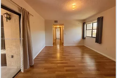 511 Ives Dairy Rd #301-6, Miami, FL 33179 - Photo 27