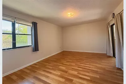 511 Ives Dairy Rd #301-6, Miami, FL 33179 - Photo 25