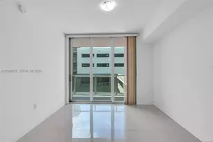 7825 NW 107th Ave, Doral, FL 33178 - Photo 11