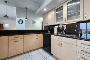 2030 S Ocean Dr, Hallandale Beach, FL 33009 - Photo 11