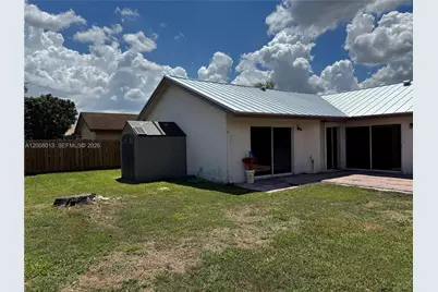 10379 Welleby Isles Blvd, Sunrise, FL 33351 - Photo 29