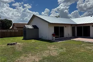 10379 Welleby Isles Blvd, Sunrise, FL 33351 - Photo 29
