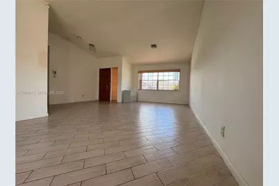 10379 Welleby Isles Blvd, Sunrise, FL 33351 - Photo 9