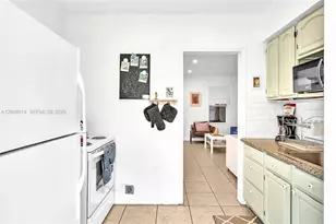 1220 NE 128th St, North Miami, FL 33161 - Photo 29