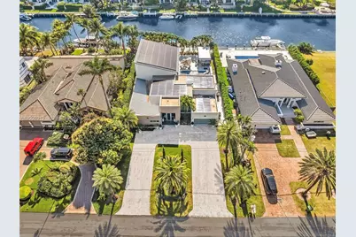 307 Holiday Dr, Hallandale Beach, FL 33009 - Photo 13