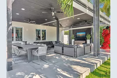 307 Holiday Dr, Hallandale Beach, FL 33009 - Photo 11