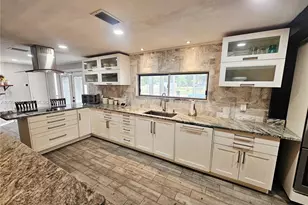 2445 SE Airport Estates St, Other City - In The State Of Florida, FL 34266 - Photo 11