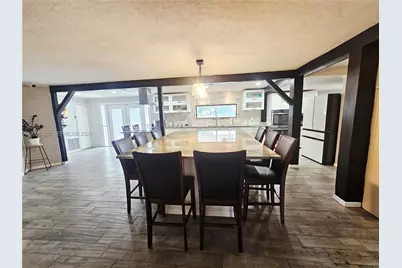 2445 SE Airport Estates St, Other City - In The State Of Florida, FL 34266 - Photo 7