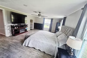 2445 SE Airport Estates St, Other City - In The State Of Florida, FL 34266 - Photo 31