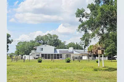 2445 SE Airport Estates St, Other City - In The State Of Florida, FL 34266 - Photo 79