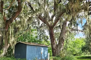 2445 SE Airport Estates St, Other City - In The State Of Florida, FL 34266 - Photo 95