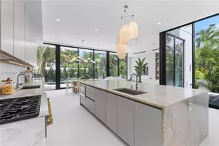 4504 Sheridan Ave, Miami Beach, FL 33140 - Photo 11
