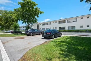 1431 S 14th Ave, Hollywood, FL 33020 - Photo 7