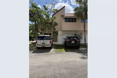 8208 NW 9th Ct #1, Plantation, FL 33324 - Photo 1