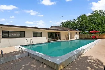 11335 NW 59th Ct, Hialeah, FL 33012 - Photo 33