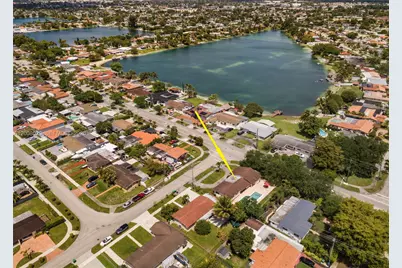 11335 NW 59th Ct, Hialeah, FL 33012 - Photo 3