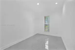 3441 N Hills Dr, Hollywood, FL 33021 - Photo 35