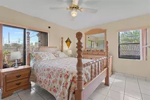 4829 SW 136th Pl, Miami, FL 33175 - Photo 11
