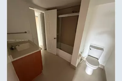 17650 NW 68th Ave #A2008, Hialeah, FL 33015 - Photo 11