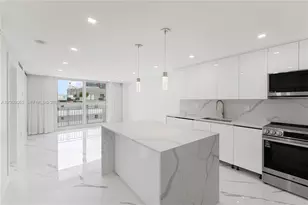 345 Ocean Dr, Miami Beach, FL 33139 - Photo 3
