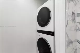 345 Ocean Dr, Miami Beach, FL 33139 - Photo 9
