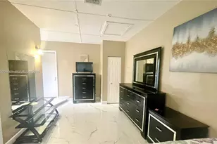1537 NE 30th Ct, Pompano Beach, FL 33064 - Photo 5