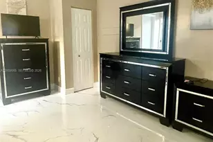 1537 NE 30th Ct, Pompano Beach, FL 33064 - Photo 3