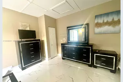 1537 NE 30th Ct #0, Pompano Beach, FL 33064 - Photo 3