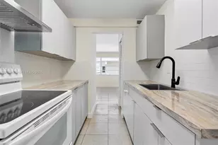 1715 N 16th Ave, Hollywood, FL 33020 - Photo 1