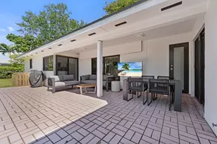 8620 SW 159th St, Palmetto Bay, FL 33157 - Photo 27