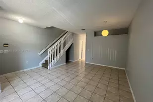 2210 SE 25th Ave, Homestead, FL 33035 - Photo 3