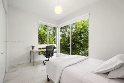 545 SW 11th St #208, Miami, FL 33129 - Photo 27