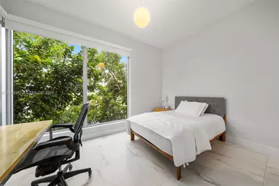 545 SW 11th St #208, Miami, FL 33129 - Photo 27