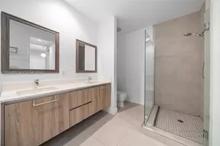 545 SW 11th St, Miami, FL 33129 - Photo 9