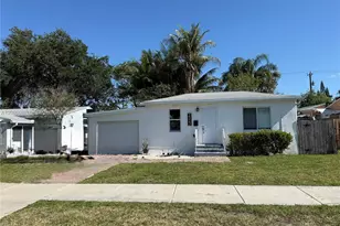 2323 Cleveland St, Hollywood, FL 33020 - Photo 5