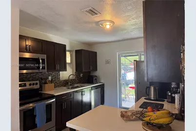 2323 Cleveland St, Hollywood, FL 33020 - Photo 17